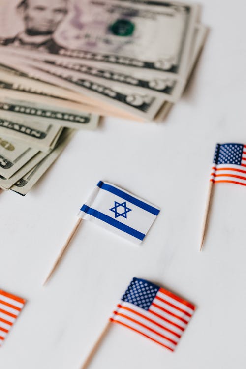Best Online Brokers for Immigrants in 2026: The Honest Comparison